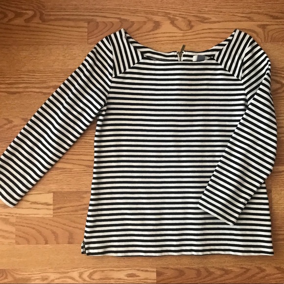 Old Navy Tops - Old Navy Boatneck Black & White Striped Top